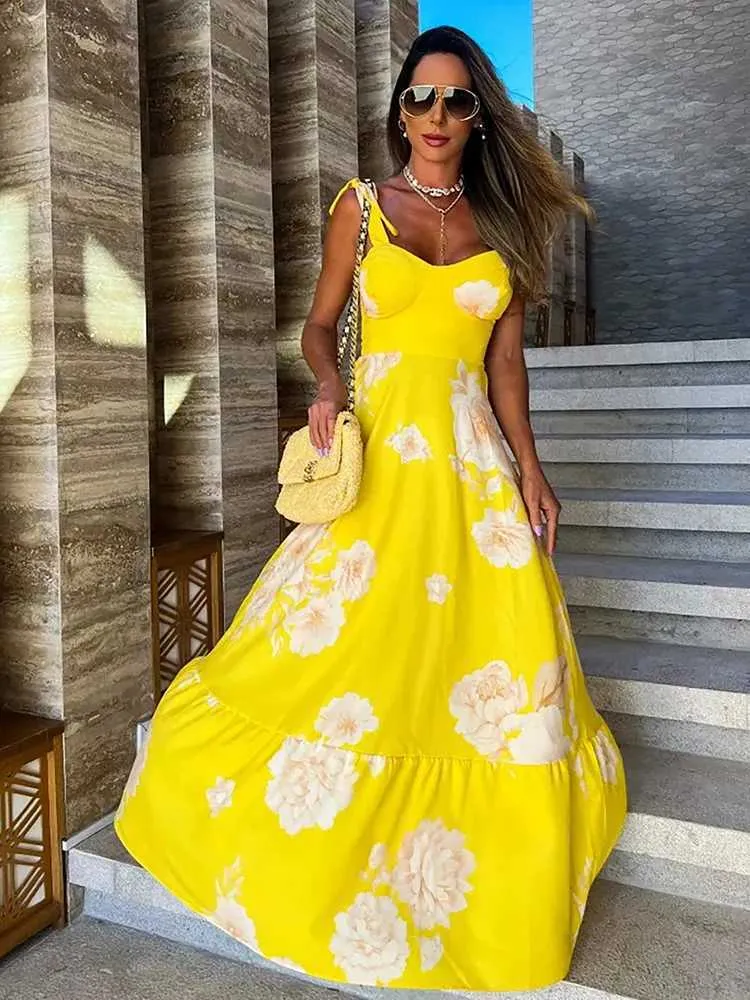 yellow floral dress Wynn Floral Knit Midi Dress / Lemon | MESHKI main image 1