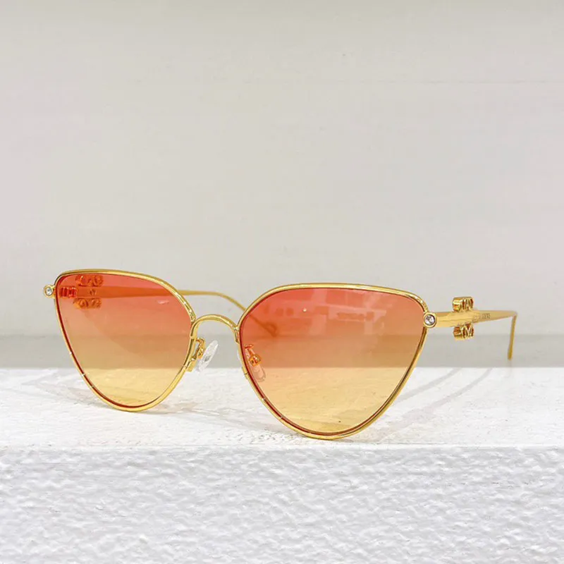 Retro Vintage Aviator Sunglasses For Women - Clear Frame With Color Details