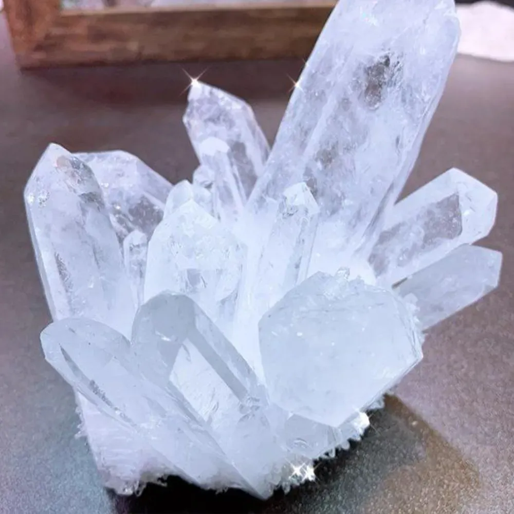 Cristales De Cuarzo Natural: Espécimen De Mineral De Cuarzo Transparente De  Clúster Blanco Para Curar El Hogar Adornos Minerales De 12,93 € | DHgate, image size:1000x1000
