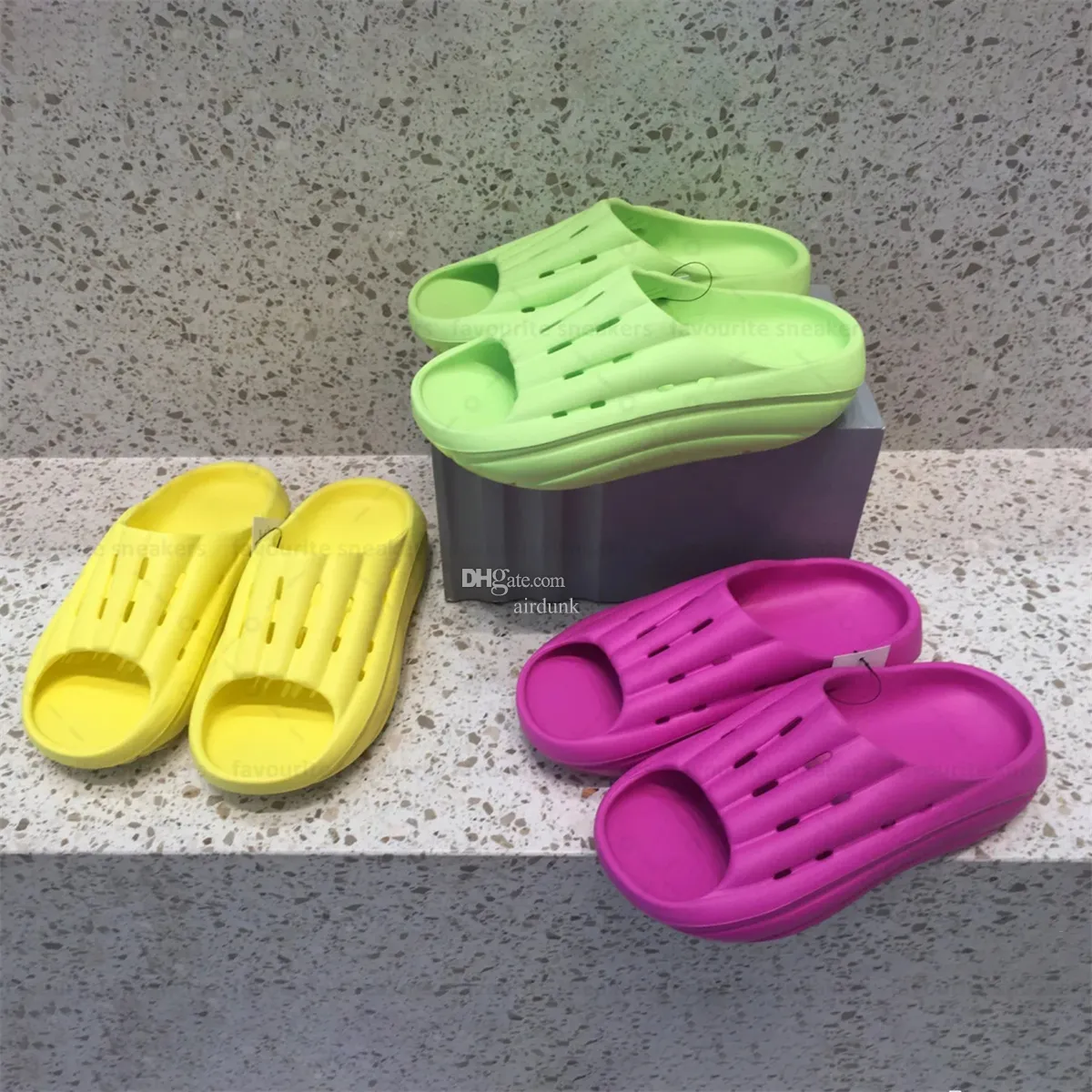 Softmoc flip flops shop