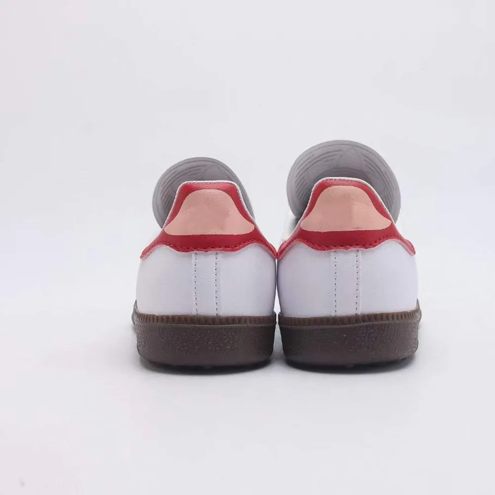 Anti Slip Transparent Rubber Board Shoes Classic Sports Shoes Suede Leather Upper Comfortable To Wear Paired With Raw Rubber Outsole Retro Style