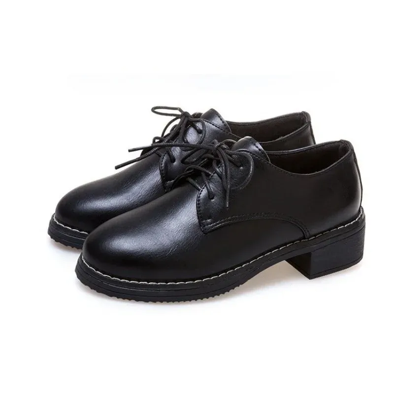 ローファー・オックスフォード DOUCAL'S Woman Oxford shoes Black DD8610PHILUF251 NN00 Black Oxford Shoes Women | Consciously handcrafted in Europe
