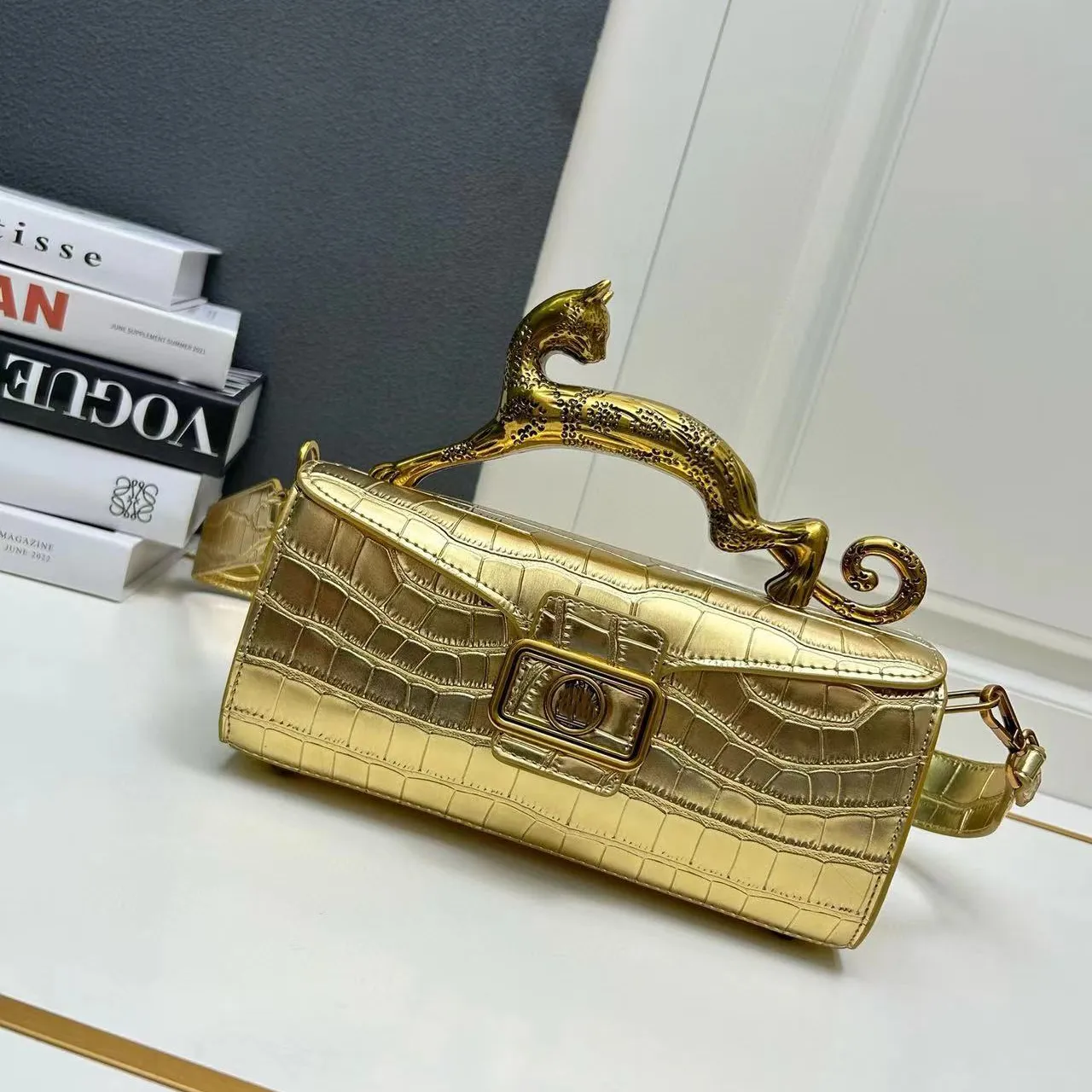 Crocodile Crossbody Bag: Classic Cat Handbag, Single Handle, Pencil Top,  Designer Underarm Dinner Bag