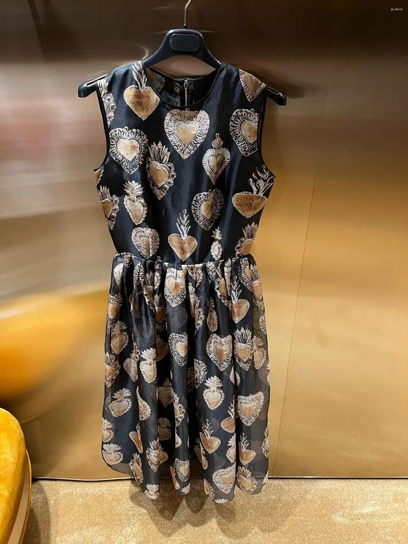 chocolate brown halter dress Zahra | Halter-Neck Ruched Mini With Ruffle Hem 100% cotton. custom_SHFALL24 Size:1 Raymi Blue Floral Chiffon