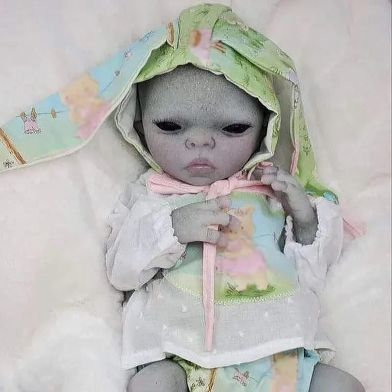 Reborn alien baby shop