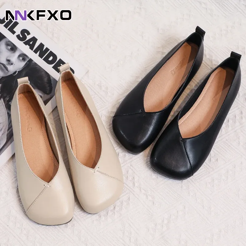 Ladies soft leather flat shoes hotsell