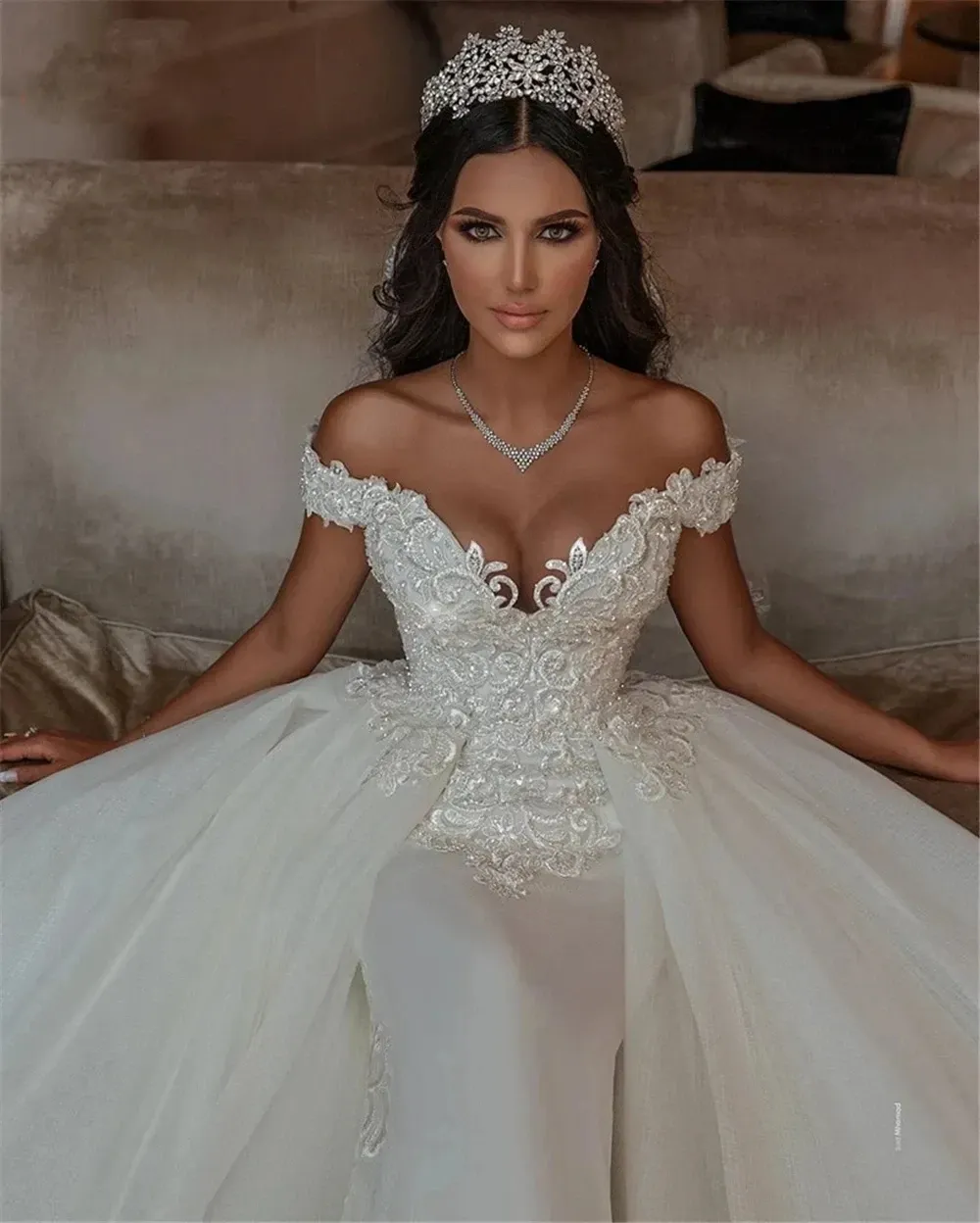 2024 Wedding Dresses V neck Tulle Lace Beaded Ball Gown Bridal Gown