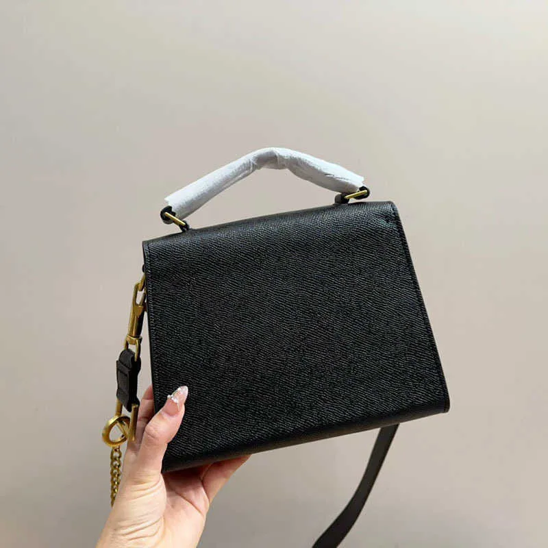 完璧すぎるが故三度も DHgate.com:Timeless Womens Leather Crossbody Bag: Premium 洋画・外国映画