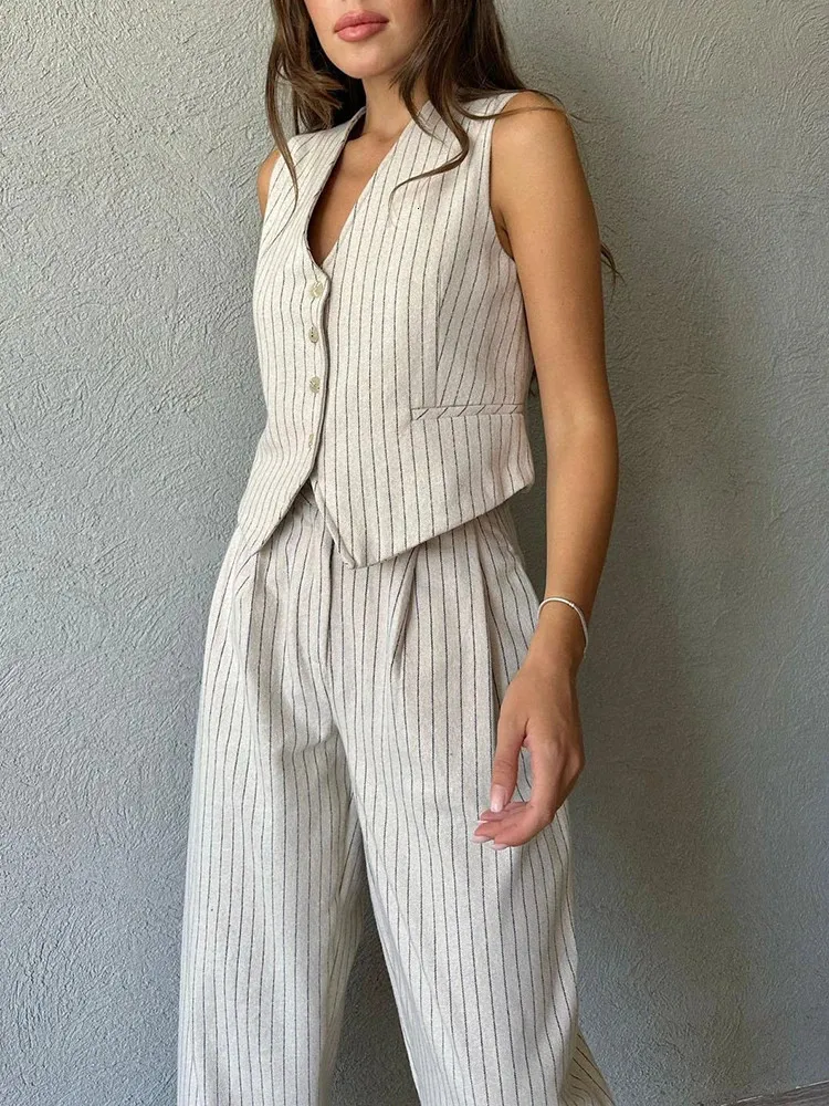 Chaleco Sin Mangas A Rayas Para Mujer Con Pantalones De Harén Set