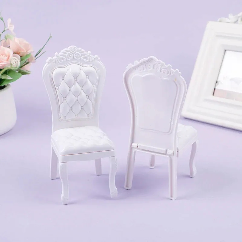 Chaise Pliante Miniature 1:6 Pour Maison De Poupée – Noir, Durable Et Réaliste