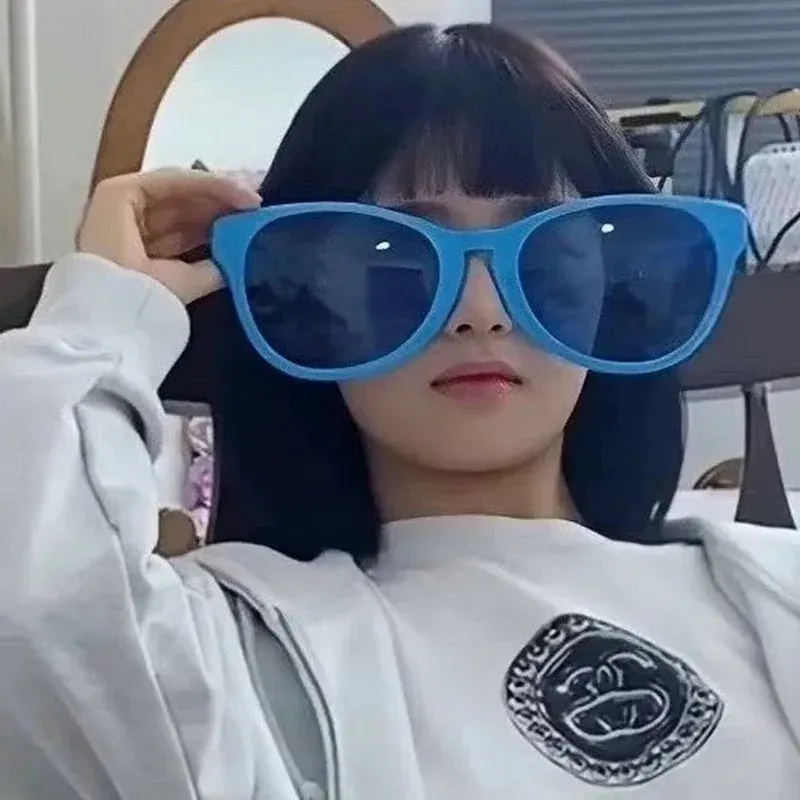 2023 Novelty Oversized Eyeglasses For Christmas And Carnival Parties Giant Huge And Fancy Heart Shaped Sunglasses From Ddmysmile 9.75 DHgate.Com