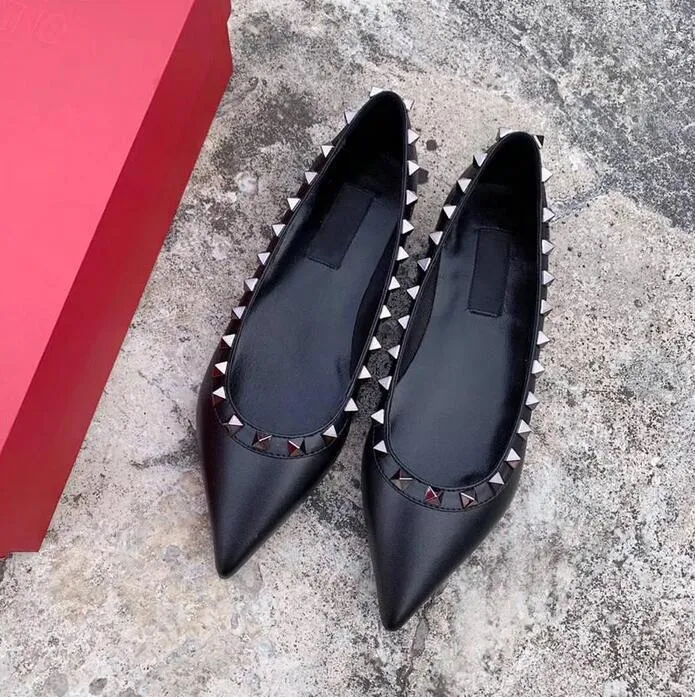 Womans nude shoes 2025