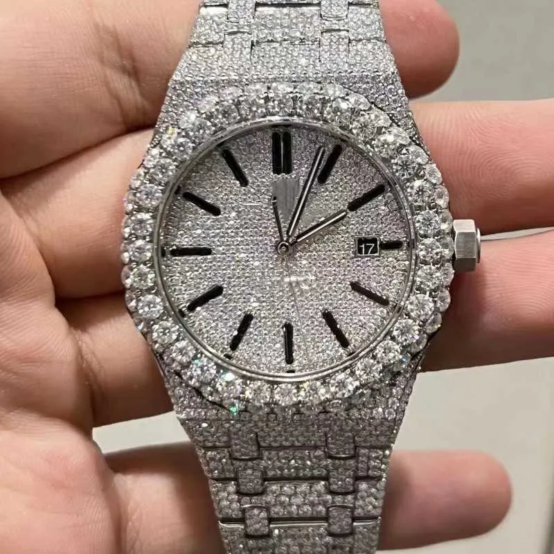VVS Moissanite Iced-Out Hip Hop Wristwatch: Luxury Customized Bling Watch  for Men and Women