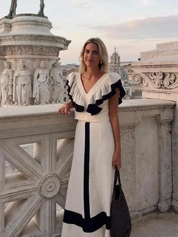 Save Big on Bulk Ladies' Skirt Sets Work Dresses For Women 2 Piece V Neck  Top & High Waist Skirt Set Short Flying Sleeve Contrast Design Summer ...