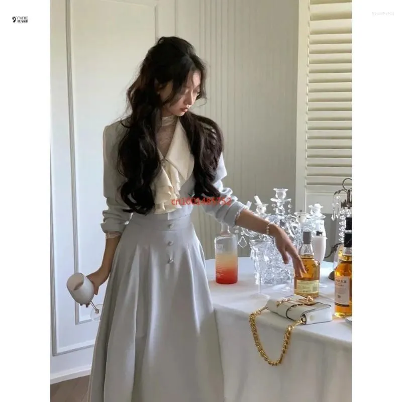 midi off the shoulder white dress Off-the-shoulder draped satin long midi dress 34 (FR) / White