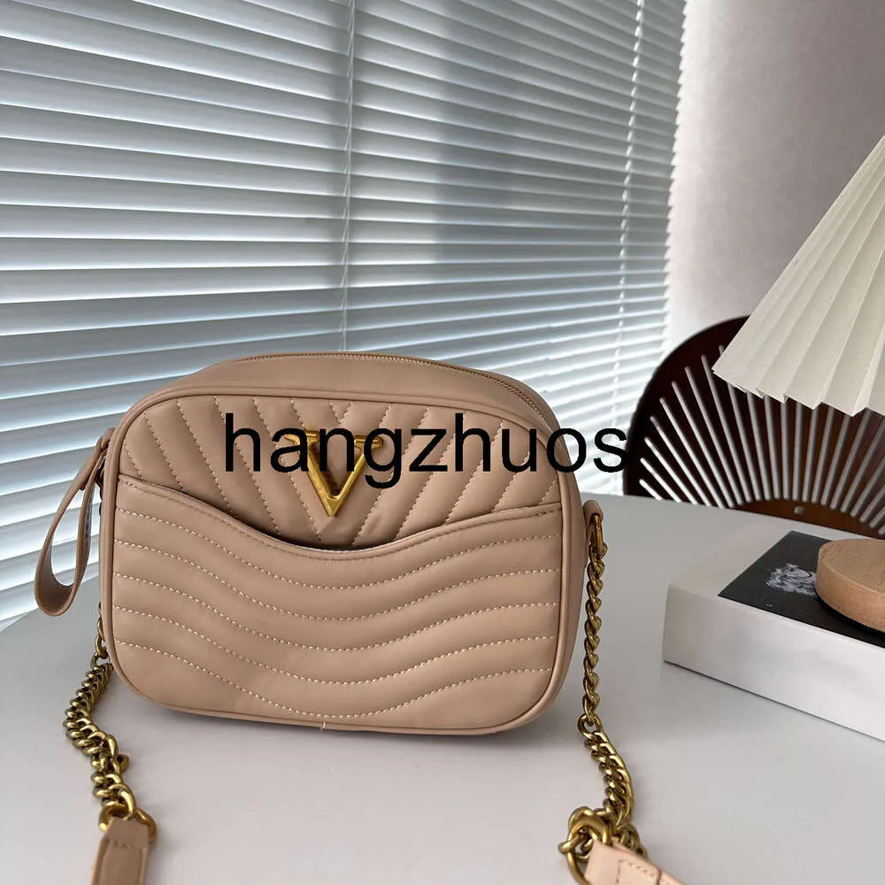 Louissvuttion LVT Leather Camera Bag Classic Crossbody Handbag With Luxury Designer Style High Quality Solid Leather And Wave Pattern For Women Perfect For Camera And Parisian Style. From Hangzhuos 66...
