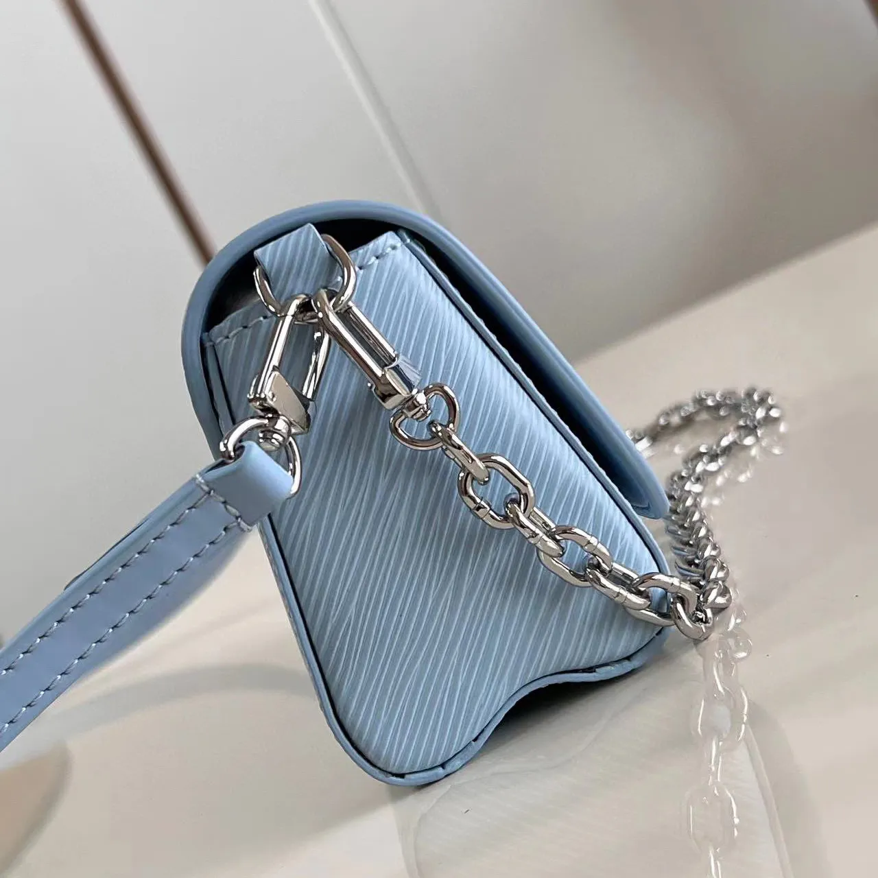 12A Upgrade Mirror Quality Designer Mini Bag Umhangetasche 19 cm Damen echte Lederbeutel Mode Flip Blue Geldborse Luxus Handtasche Crossbody