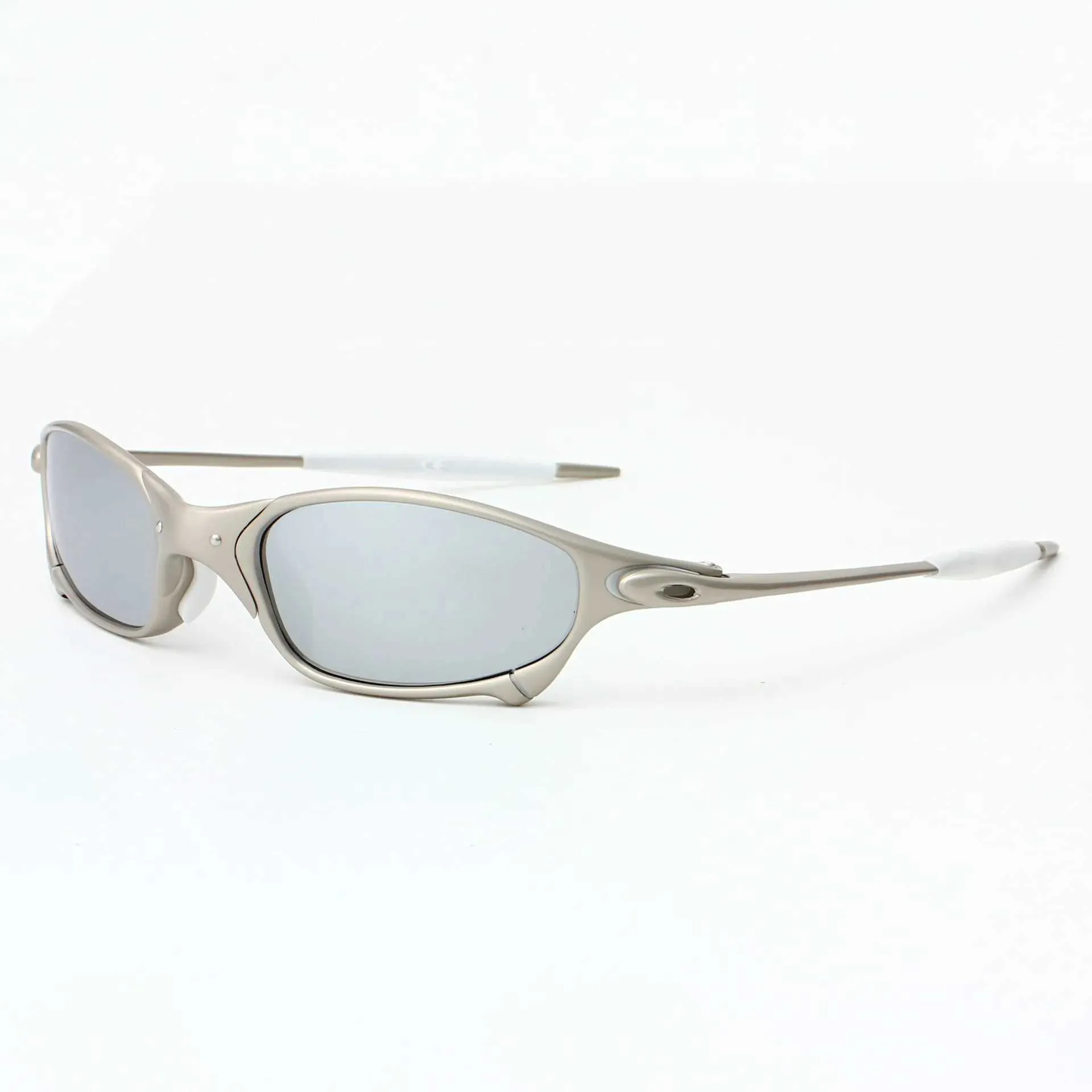 Juliet polarized top