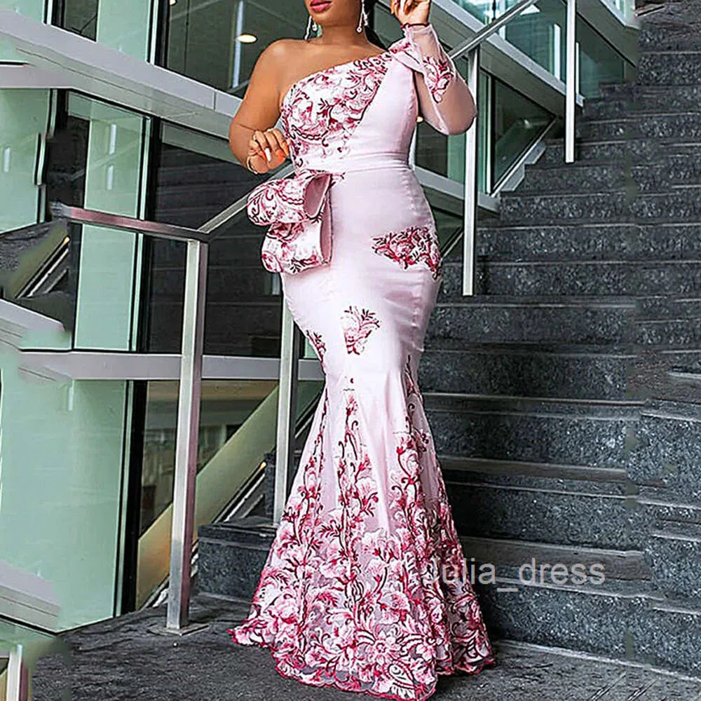 Long fishtail dress sales