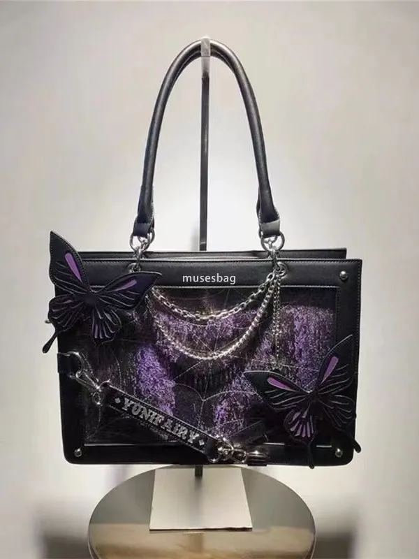 DHgate Elegant Butterfly Ladies Purse Genuine Leather Handmade Unique Fashion Accessory Bags Luggage Accessories