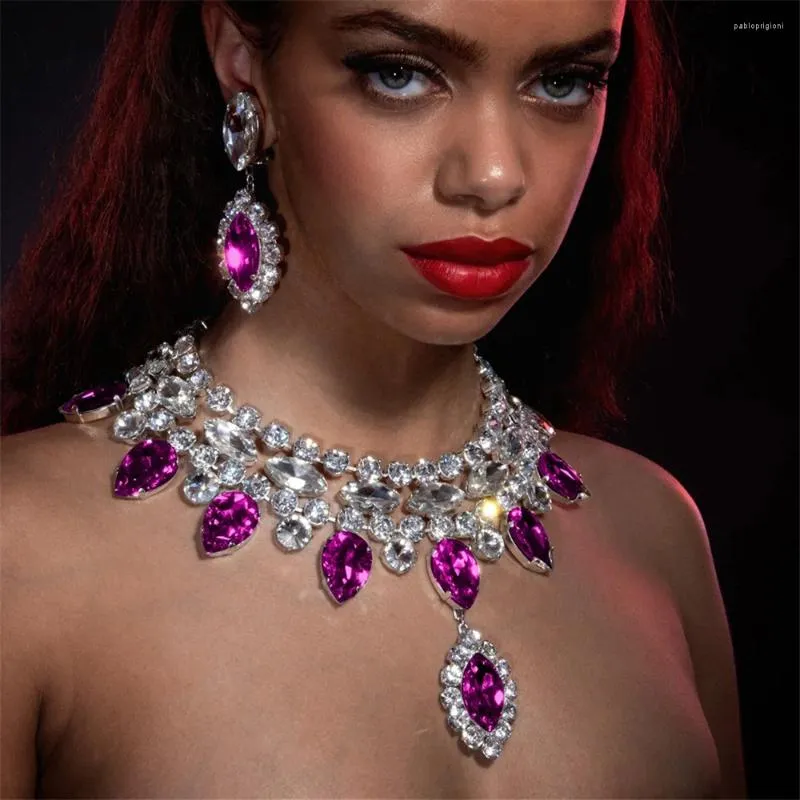 Collares colgantes de moda con cristales ahuecados y grandes en forma de lágrima para mujer, collar con borlas de diamantes de imitación para bodas y fiestas, joyería_voghion.com