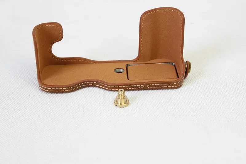 DHgate.com:Camera Bottom Case Half Body Set Case PU Leather