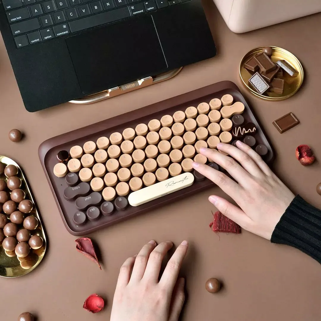 超人気ブティック チョコレートワイヤレスBluetoothキーボード：ロマンチックな キーボード