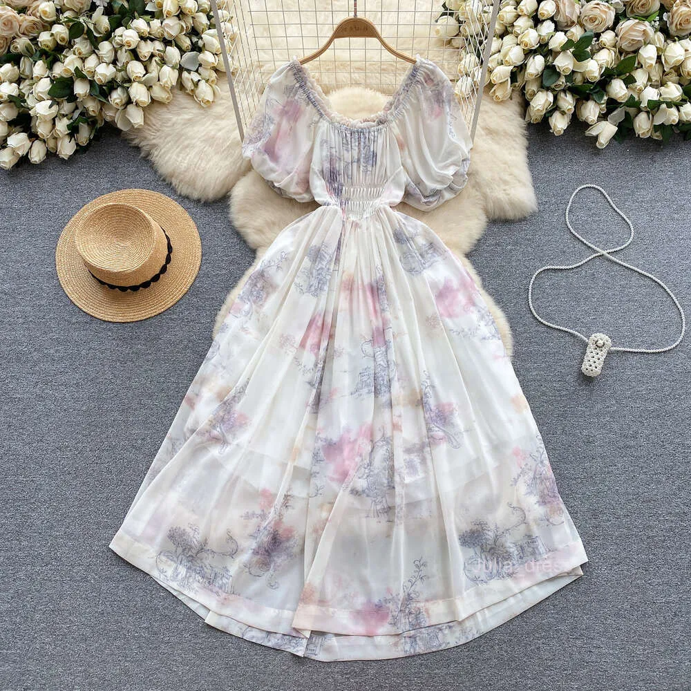 Chic Chiffon Dress: Irregular Dyeing, Bubble Sleeves