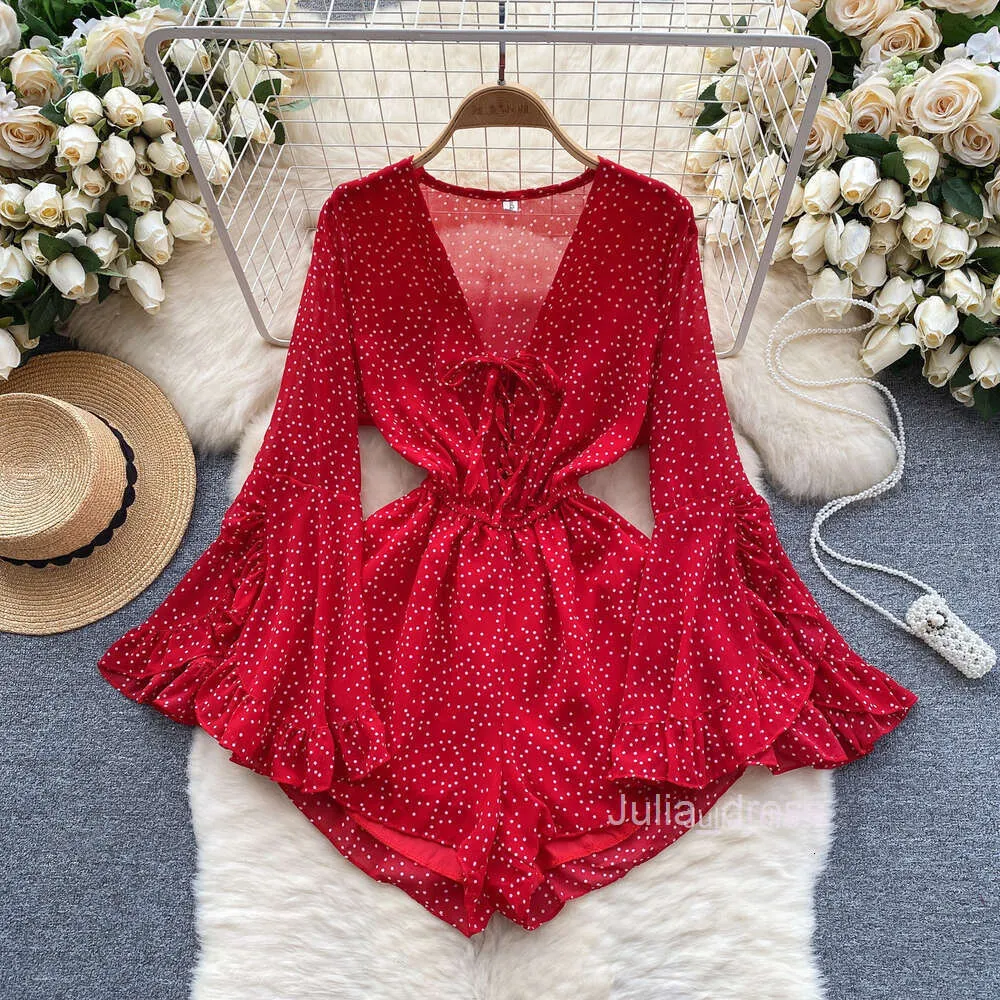 Flowy jumpsuit with sleeves sales
