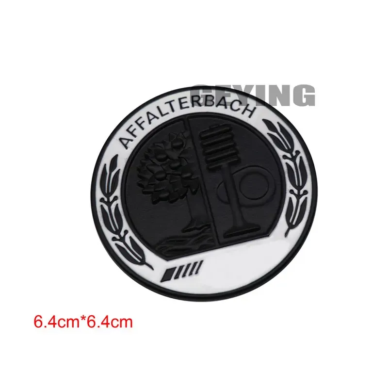 Adesivo Emblema S Mercedes 3D ABS - Rosso Argento, Per AMG A45 CLA45 C63 GLC Ecc. - Foto 4