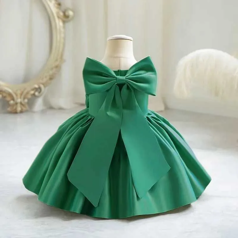 sage green fitted dress Sweetheart Neckline Maxi Dress in Sage Green - 8 main image 1