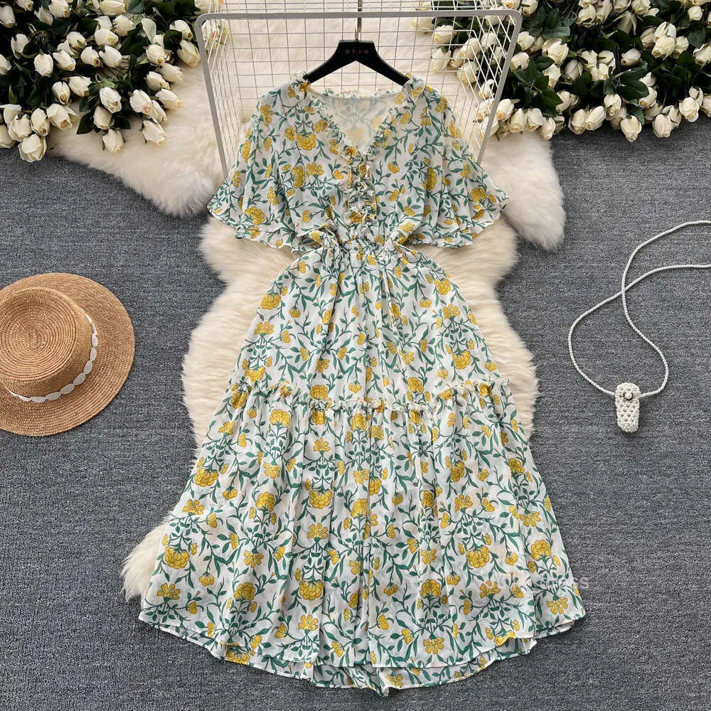 white christmas dresses Junior Plus Size Floral Chiffon Sweetheart Neckline Midi Dress Ivory / 1X-2X-3X/1-1-1