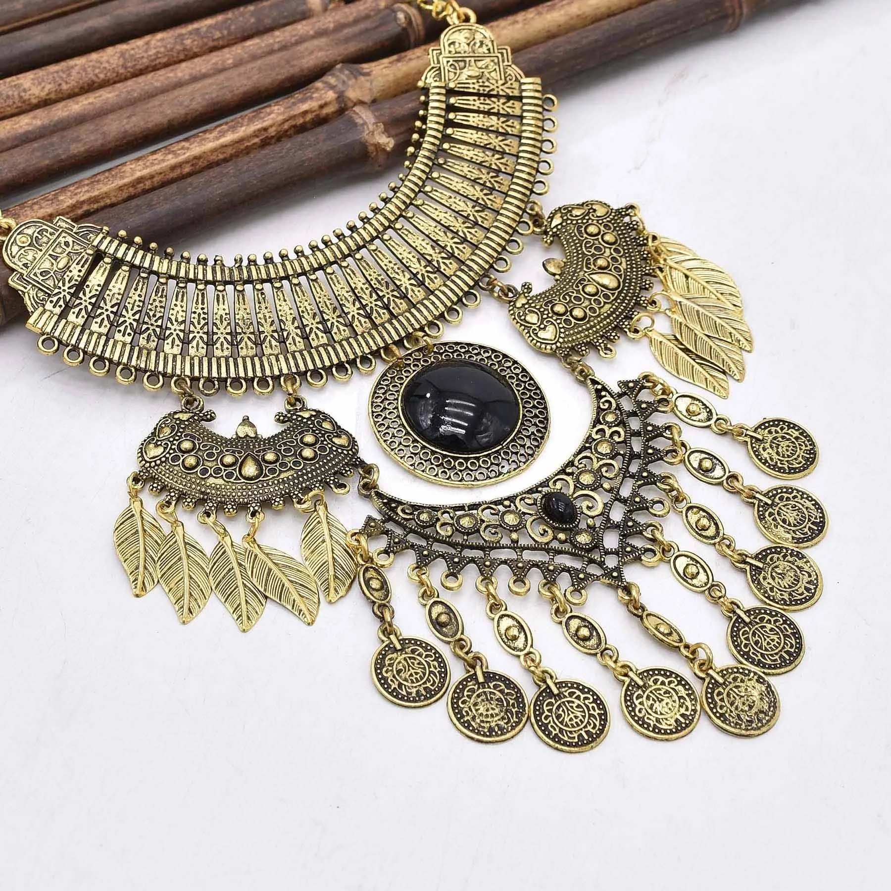 DHgate Bohemian Metallic Tassel Statement Necklace and Earrings Jewelry Set for Women Home Garden