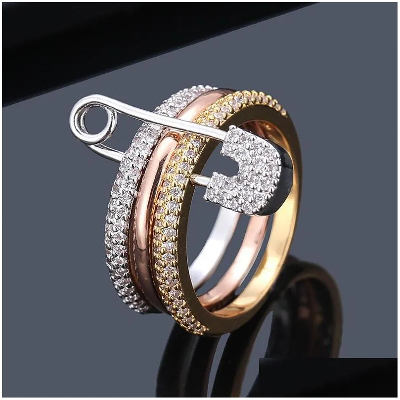 DHgate.com:Rose Gold Mixed Color Zircon Safety Pin Ring