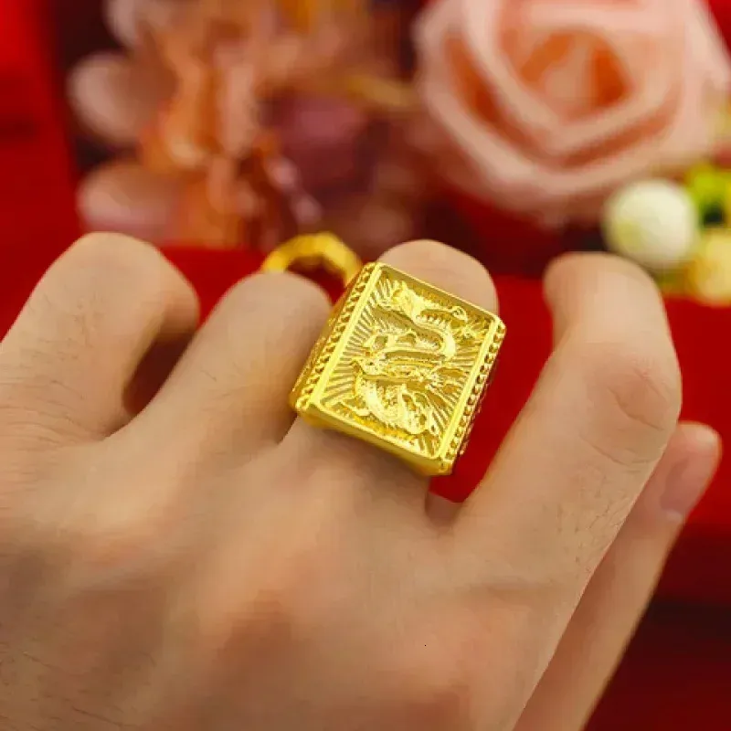 Biskut ring gold on sale