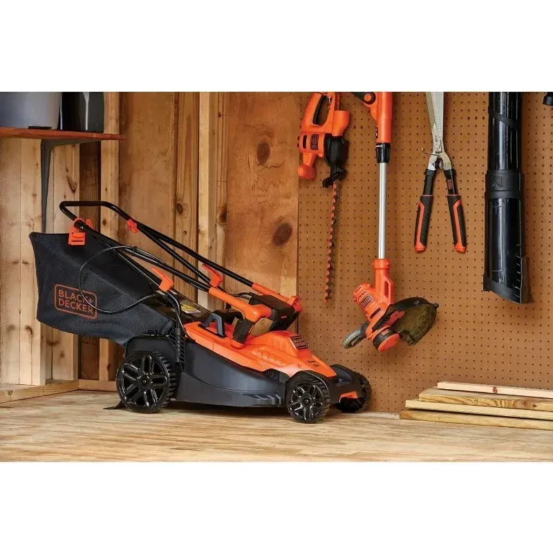 DHgate BLACK DECKER 10 Amp Corded Electric Lawn Mower w Grass Bag 14 Inch Black Home Garden