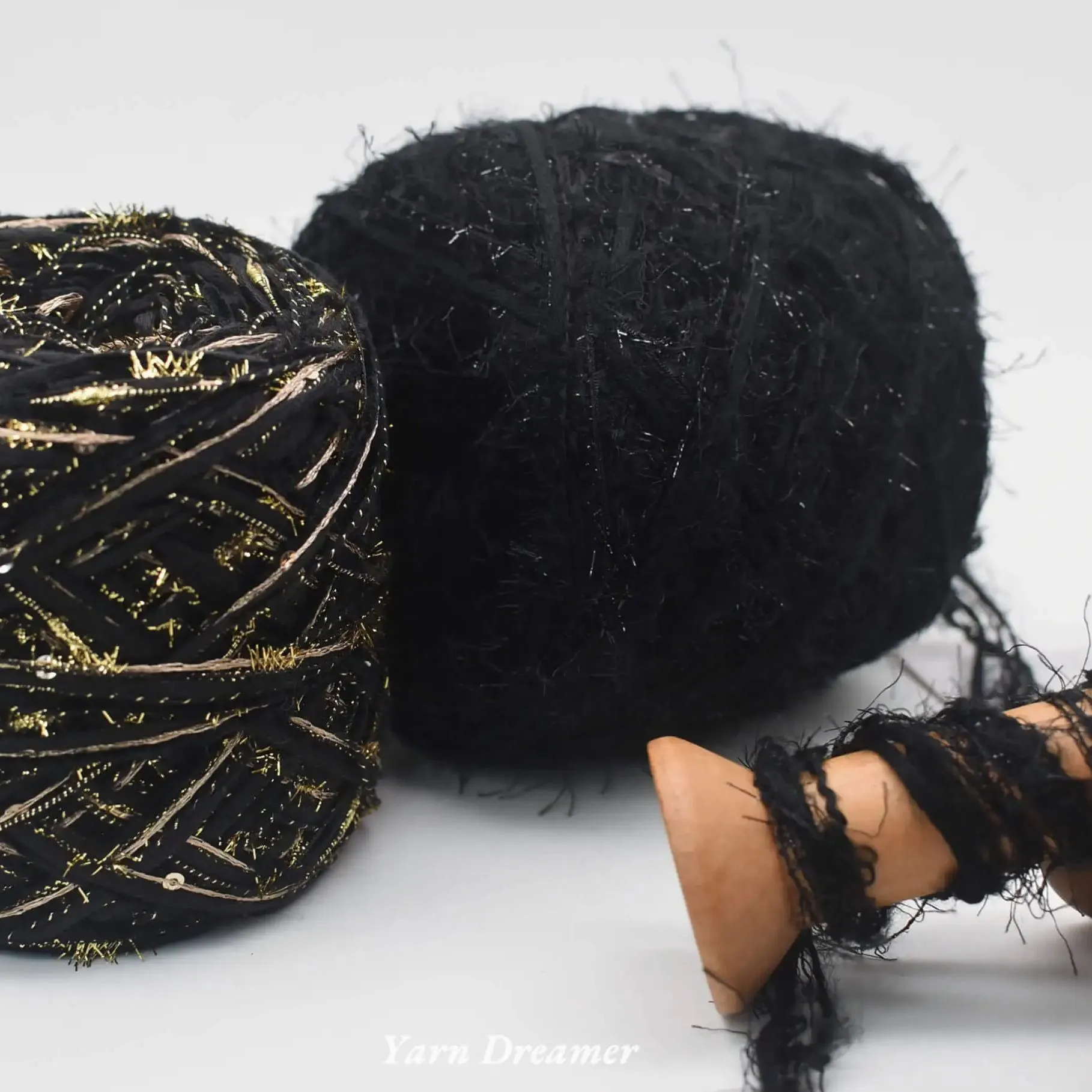 Luxurious Black Glitter Yarn for Dazzling Crochet and