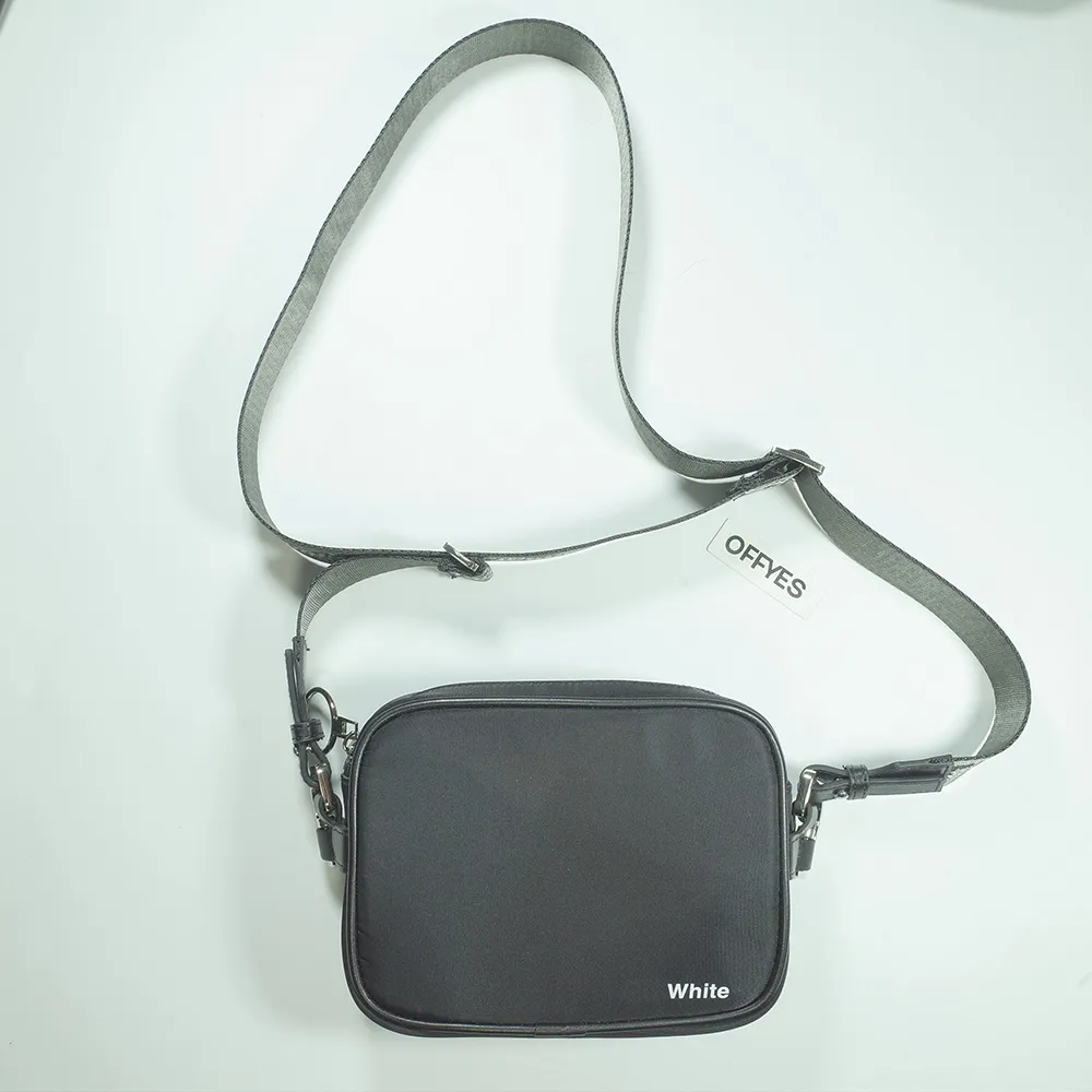 De Ultieme Gids voor Dames Crossbodytassen: Stijl, Functionaliteit en Meer - New Rebels