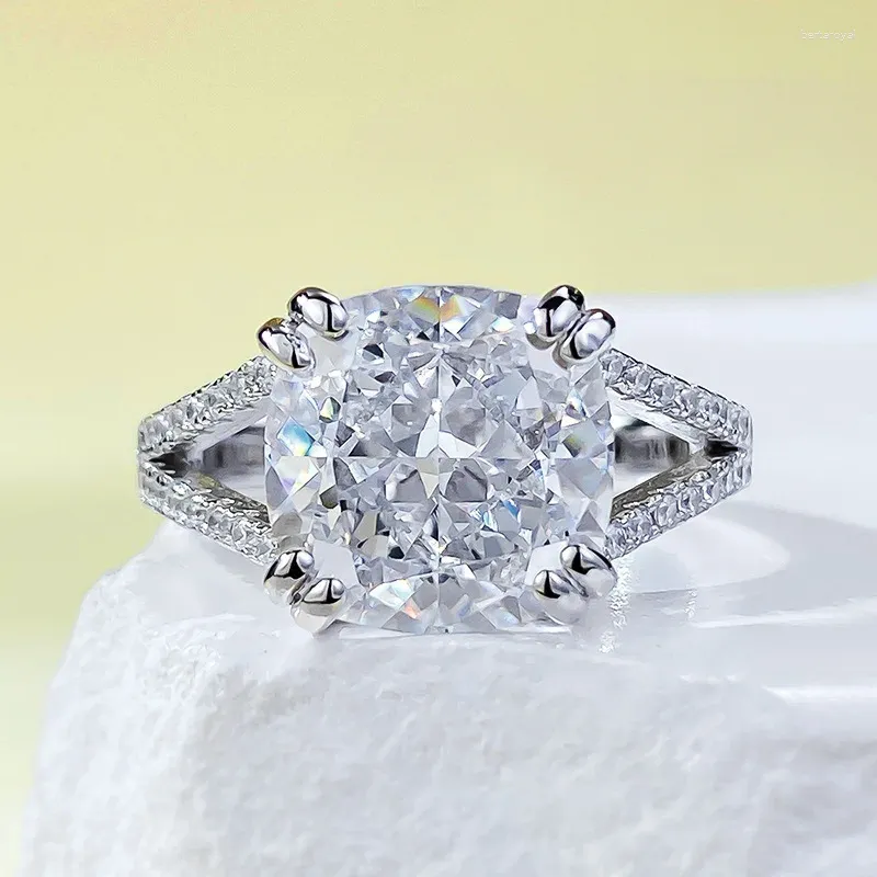 Diamond cluster rings for sale discount