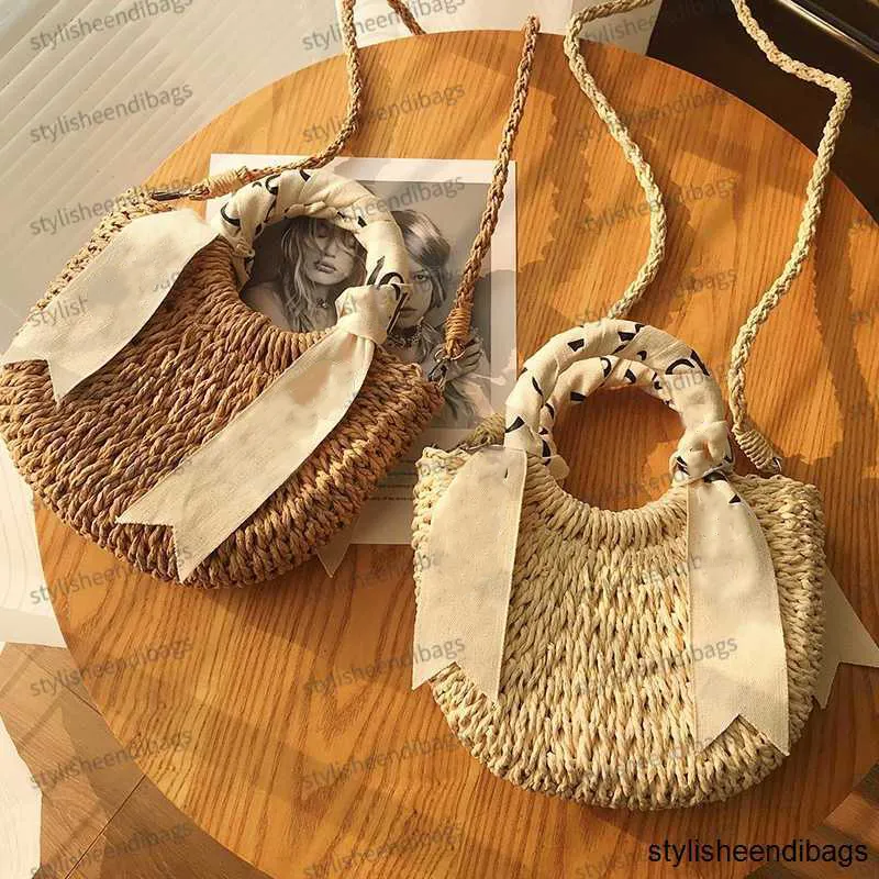 Natural straw bag hotsell
