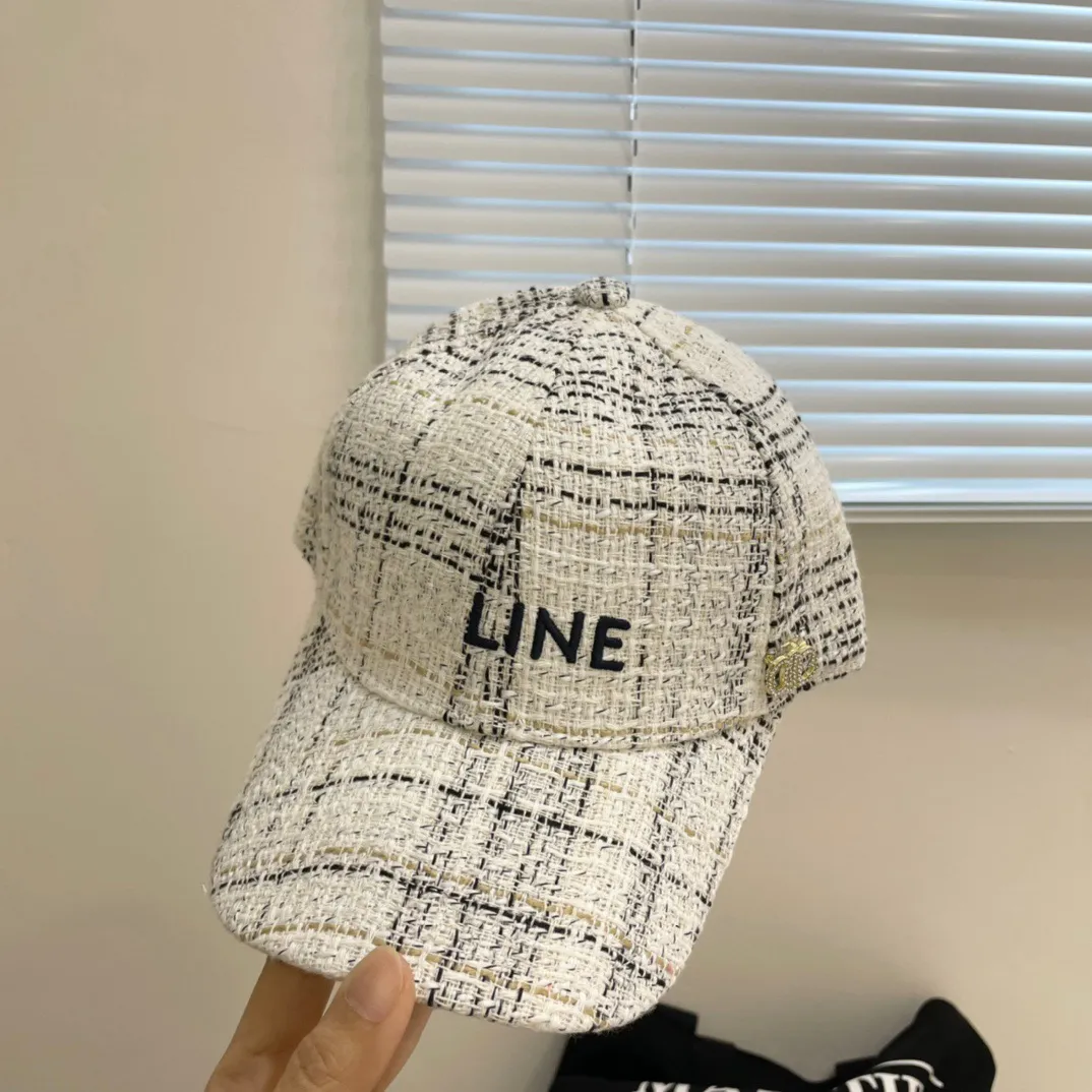 Embroidered Baseball Cap for Women, Classic Style Sun Protection Hat,  Casual High-Fashion Design