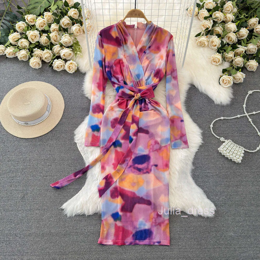 V-neck long sleeve bamboo fiber dress with empire waist and medium-length skirt for spring social wear from Dhgate Basic & Casual Dresses - price 36.69 V-neck long sleeve bamboo fiber dress with empire waist and medium-length skirt for spring social wear from Dhgate Basic & Casual Dresses - price 36.69