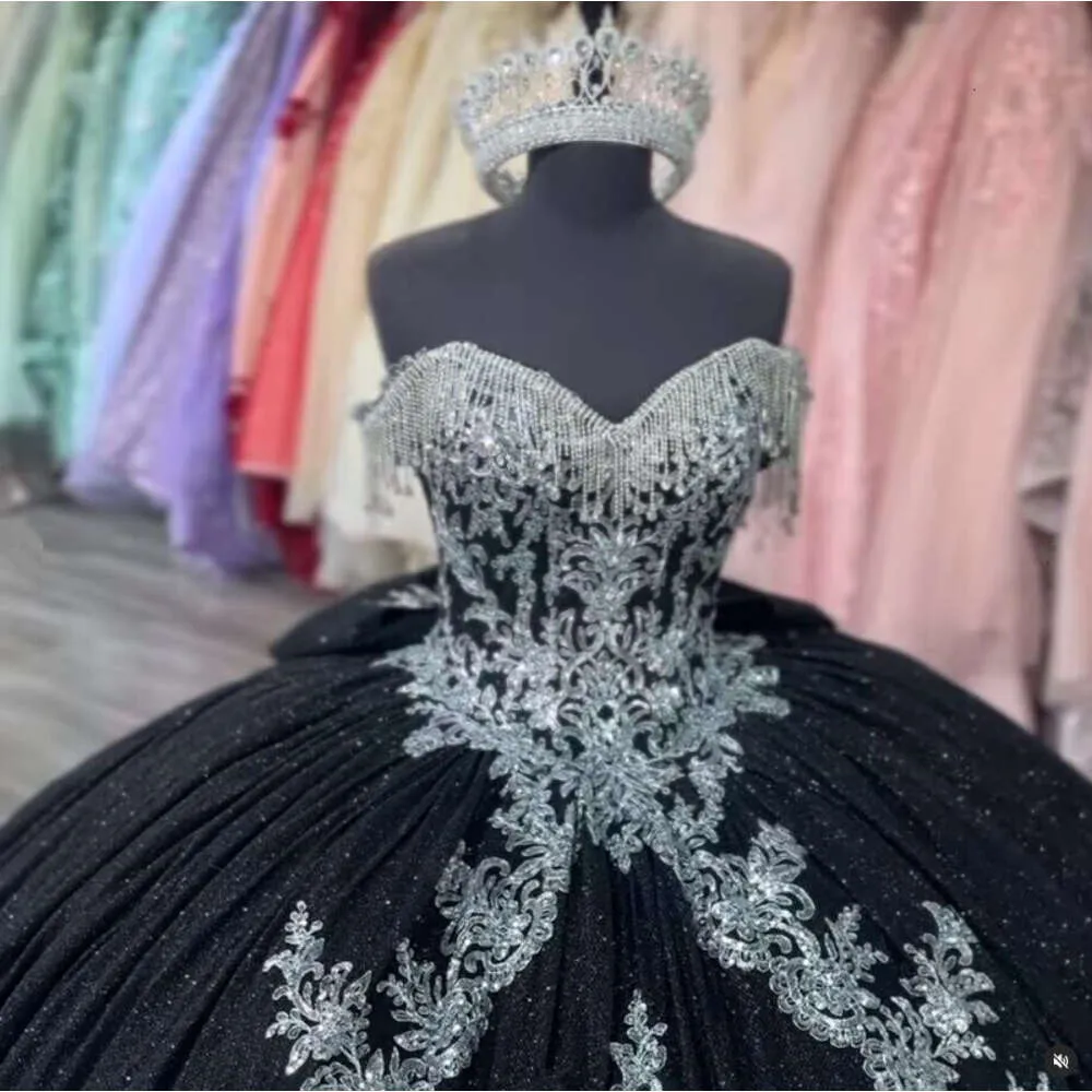 Black Silver Applique Gothic Princess Ball Gown Quinceanera Dress with  Sweetheart Neckline and Sweep Train Satin Lace 2019 from Dhgate Quinceanera  Dresses - price 613.07