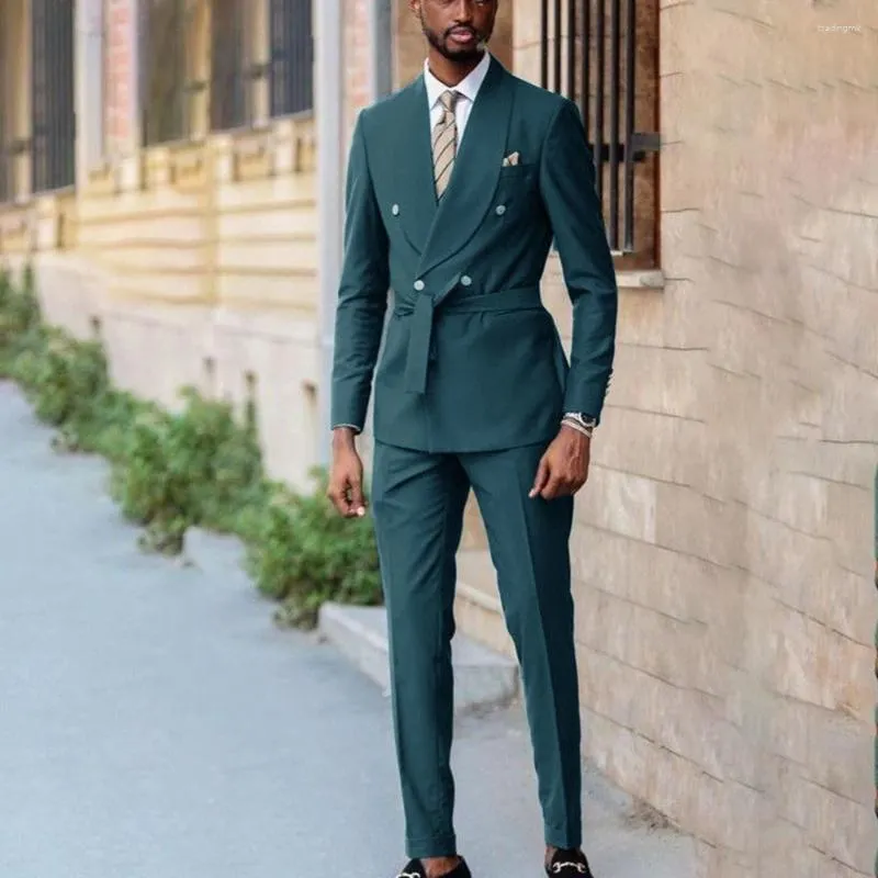 Mens Elegant Suit Set: Slim Fit Two-Piece Outfit with Belt