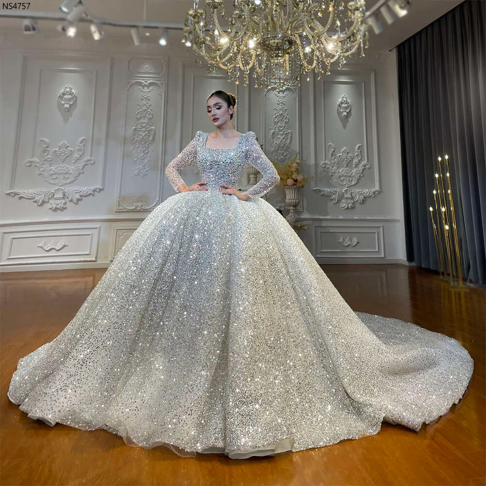 Vestido De Novia De Cuello Cuadrado De Manga Larga, Tul Brillante Hecho A  Medida De 773,98 € | DHgate, image size:1000x1000