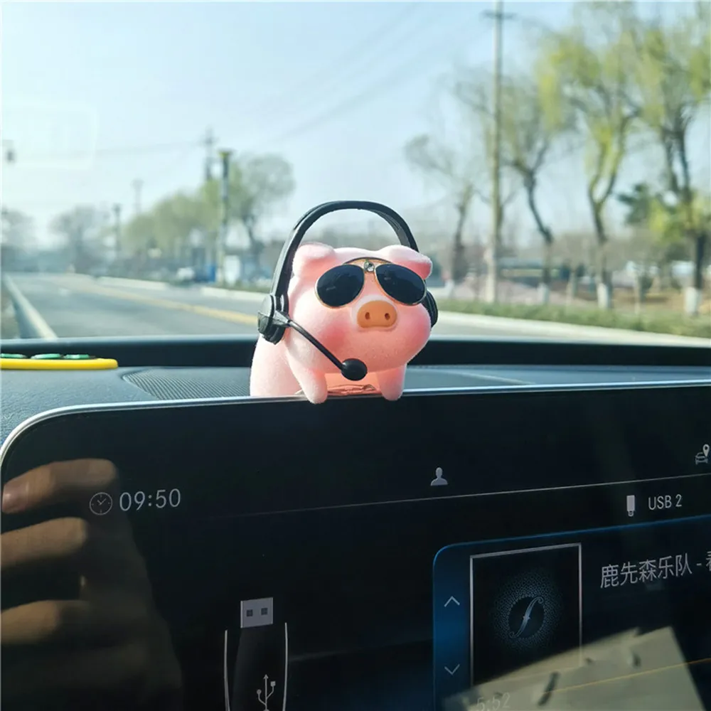 PUROSUR Swinging Pig Car Hanging Ornament – Pink, Rear View Mirror Decor