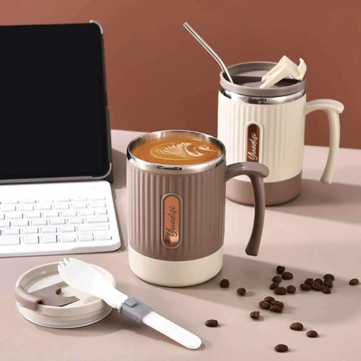 blue disposable coffee cups 20 Oz Disposable Coffee Cups With Lids, Sleeves And Stirrers, Two Color  Leaf Print Set For Home Office Cafe, Hot Paper Cups For Takeout Or Everyday main image 1