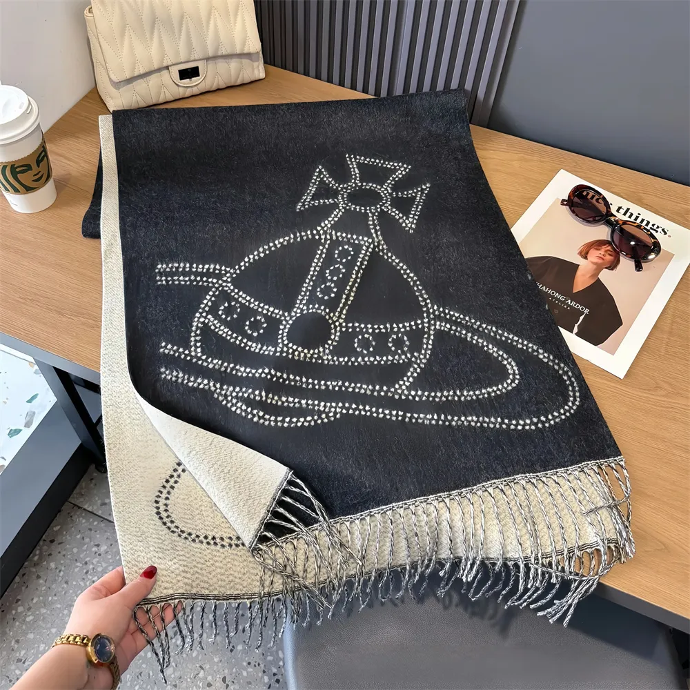 Vivvienne Westwood Empress Dowager Double-Sided Cashmere Imitation