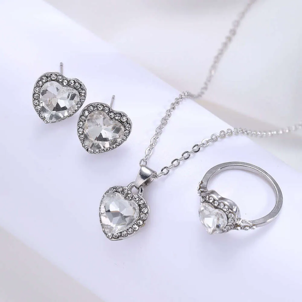 Set Gioielli Donna Cuore Rosso Con Strass: Collana, Orecchini A Cerchio E Bracciale - 3