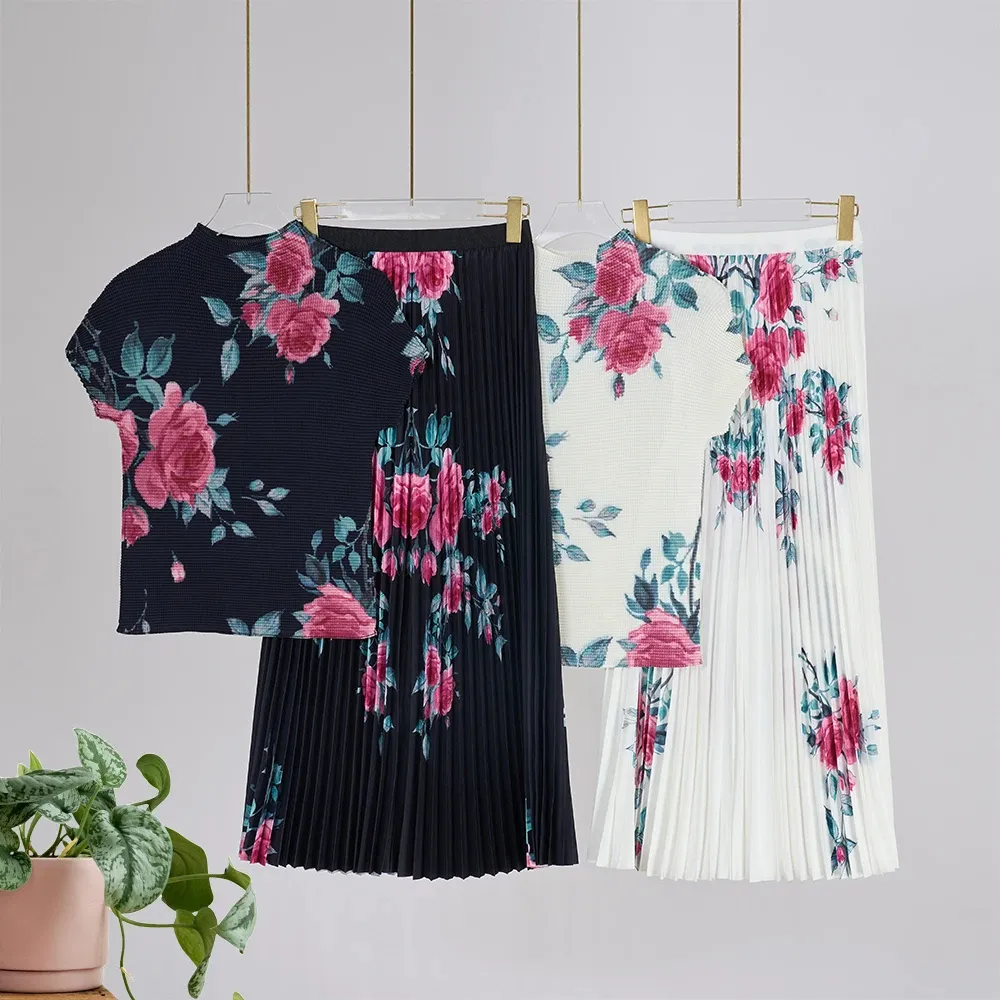 Vibrant Floral Two-Piece Dress Vibrant Floral Two-Piece Dress